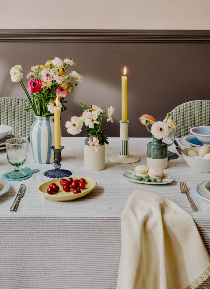 Set the table