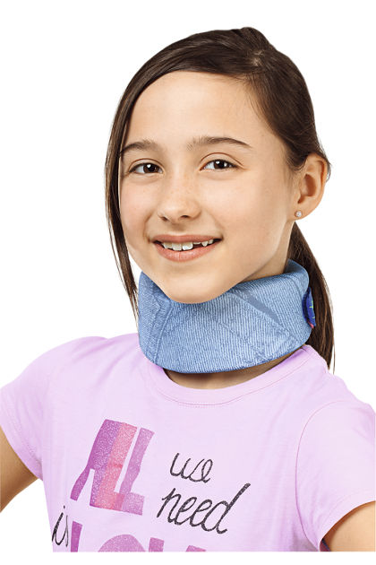 Child neck support clearance