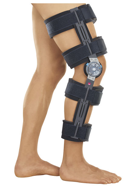 How do you use a ROM Knee Brace