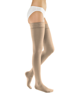 Mediven Plus Beige Calf Knee Compression Stockings Wide Open Toe Size 2 CCL1