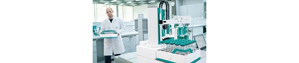 Automated water content determination with the OMNIS Karl Fischer titrator