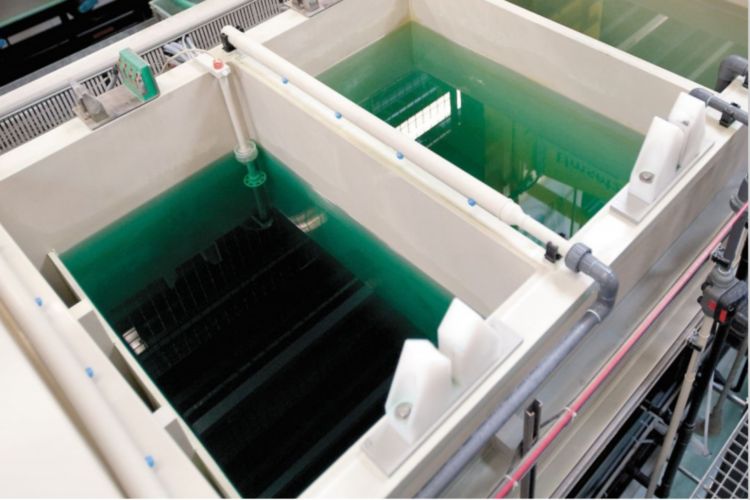 Electroplating bath store