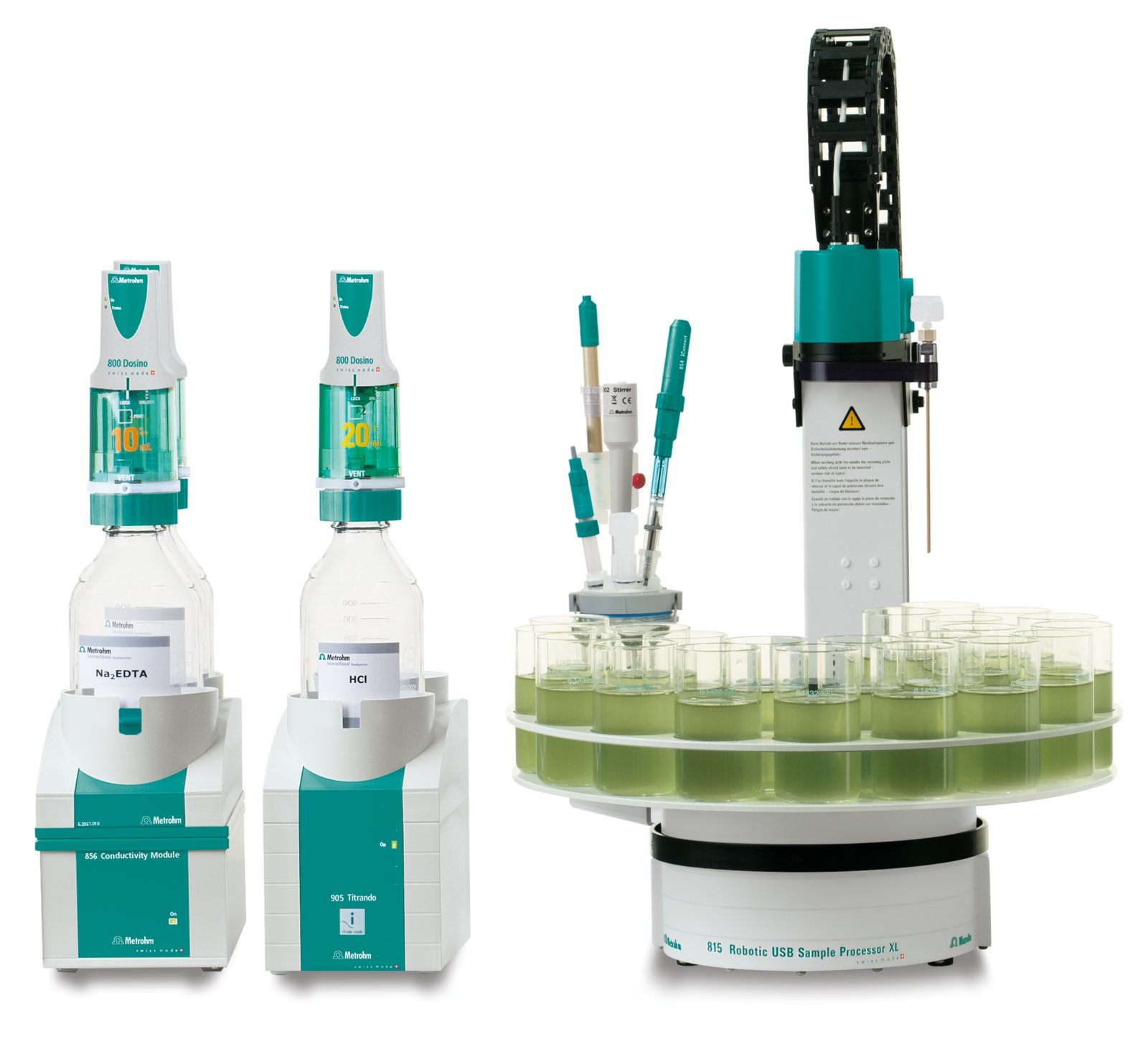 815 Robotic USB Sample Processor XL mit externem Titriergefäß, 905 Titrando und 856 Conductivity Module ausgestattet mit iAquatrode plus, kombinierter Ca-ISE und 5-Ring-Leitfähigkeitsmesszelle für die Analyse von Leitungswasser.