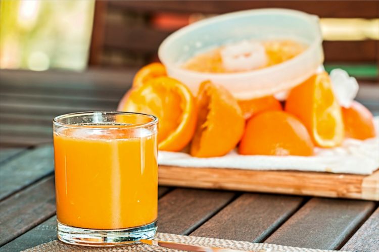 Vitamin C in orange juice Metrohm