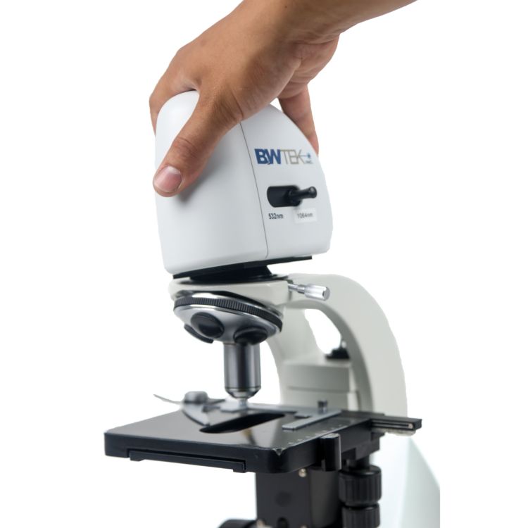 Système d'échantillonnage Raman avec vidéomicroscope (785 nm)
