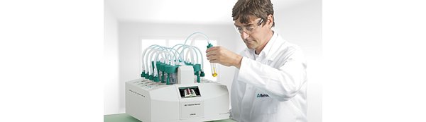 Lab technician analyzing the oxidation stability of an oil sample