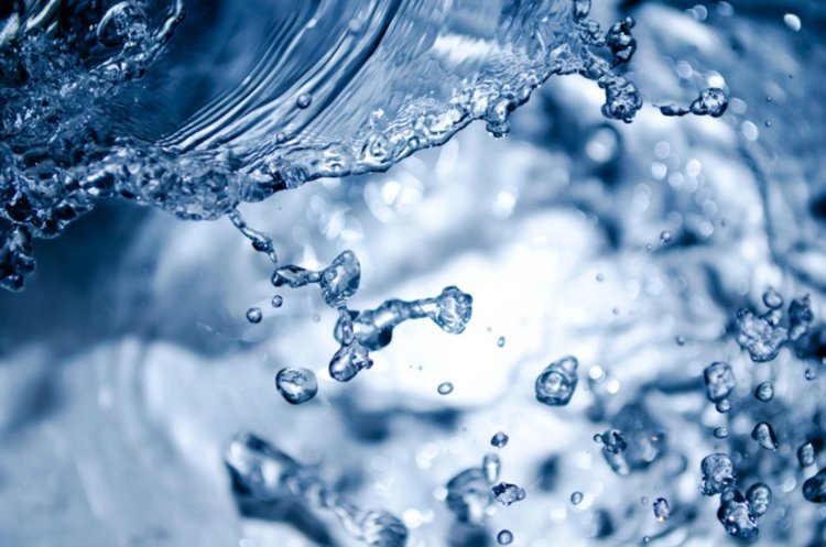https://s7e5a.scene7.com/is/image/metrohm/splashing-275950-800px?qlt=85&ts=1746746691870&dpr=off