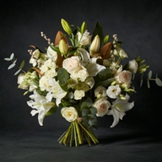 No.1 Luxury White Christmas Bouquet                                                                                             