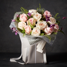 Abundance of Pastel Roses All flowers - Waitrose Florist